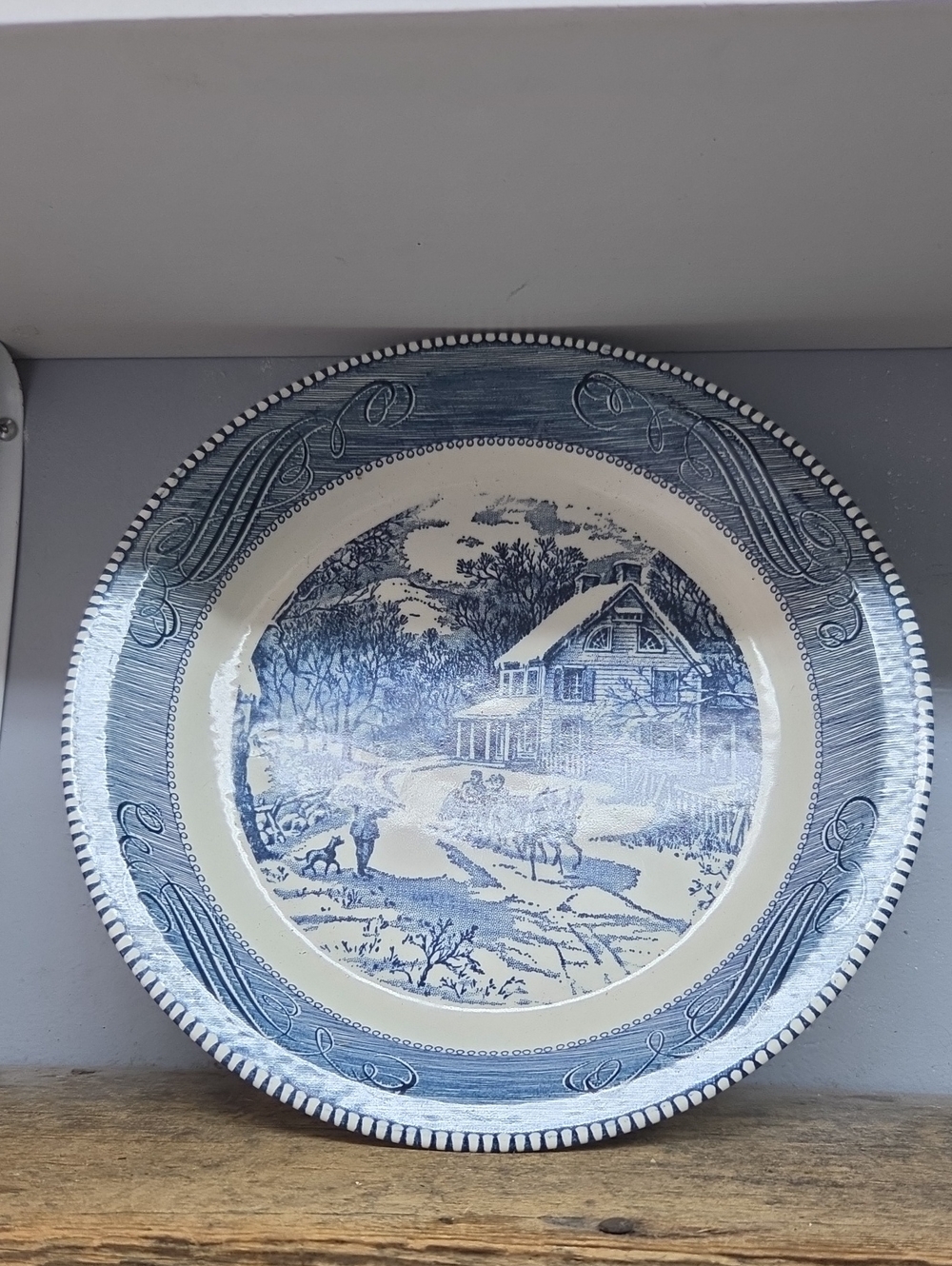 Vintage Royal China "Jeannette Corporation" Pie Plate